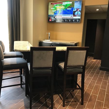 Staybridge Suites - Madison - Fitchburg מראה חיצוני תמונה