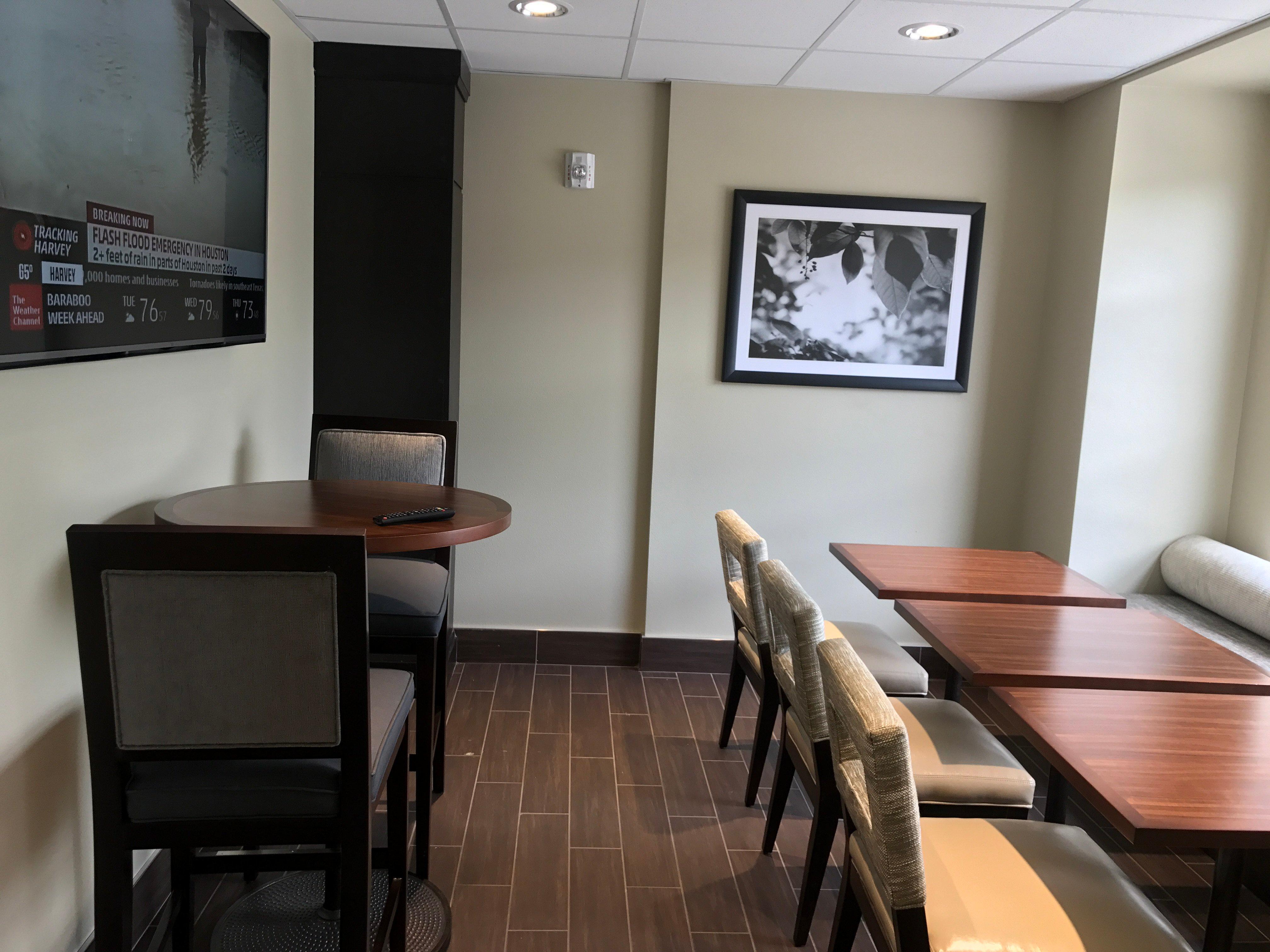 Staybridge Suites - Madison - Fitchburg מראה חיצוני תמונה