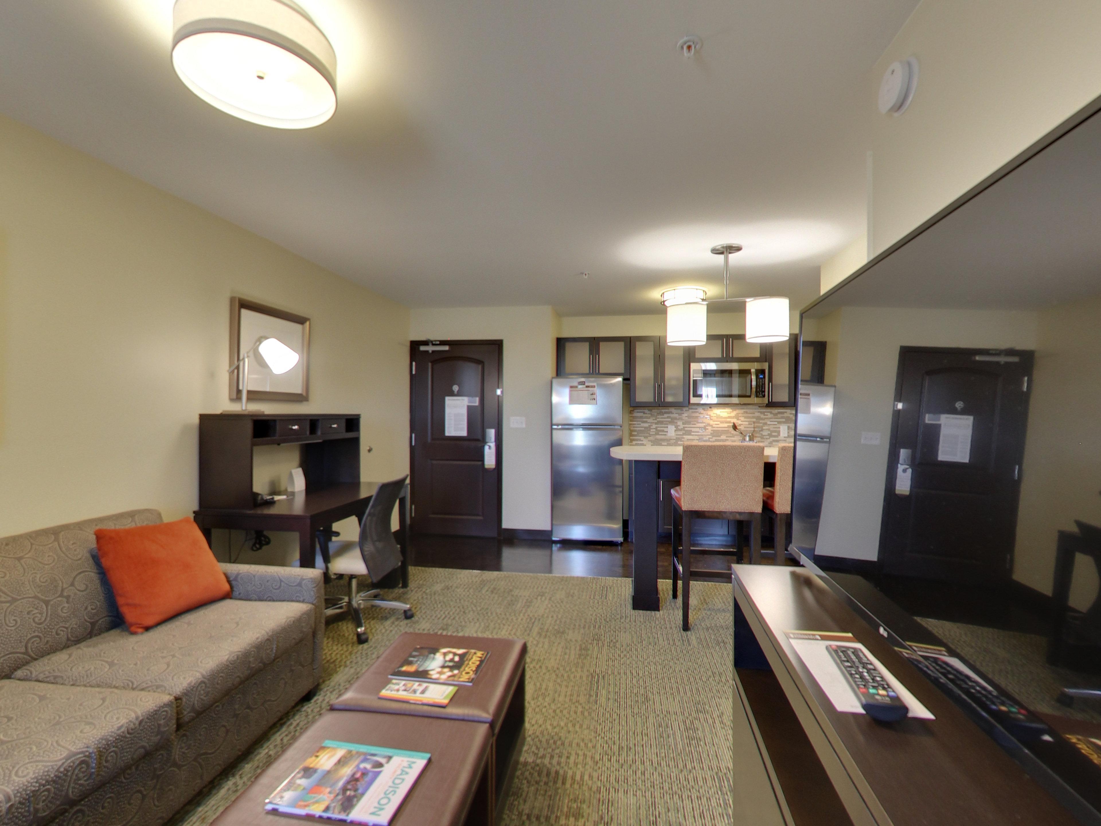Staybridge Suites - Madison - Fitchburg מראה חיצוני תמונה